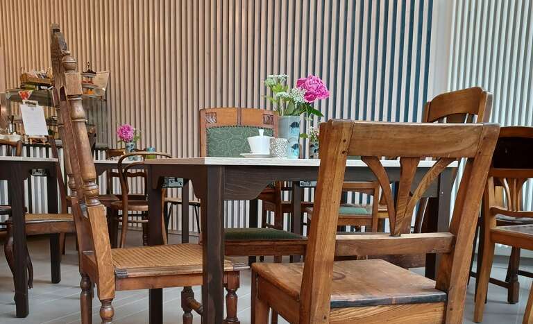 JoMa Café